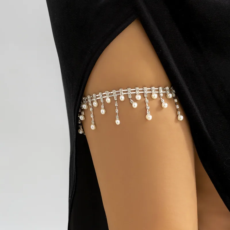Body Jewelry Thigh Chain - Beaded Pearl Leg Chain for Women