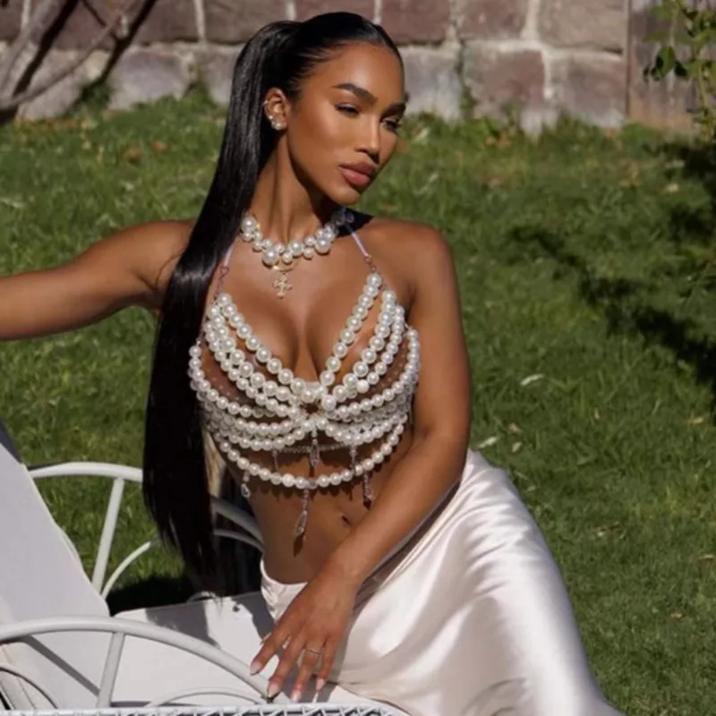 Hand-woven Plastic Pearls Brea - Body Jewelry Vest recension och pris