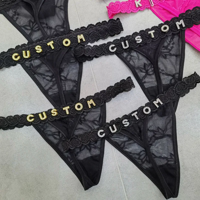 Customize Thongs Crystal Name  - Body Jewelry For You recension och pris