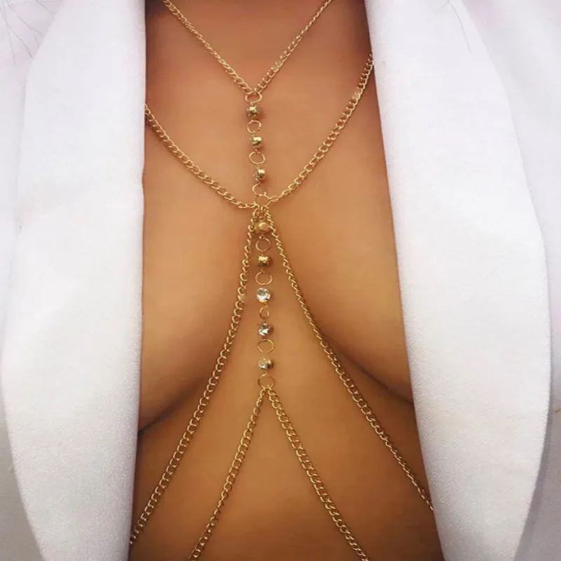 Round Crystal Chest Chain Low  - Body Jewelry Harness recension och pris