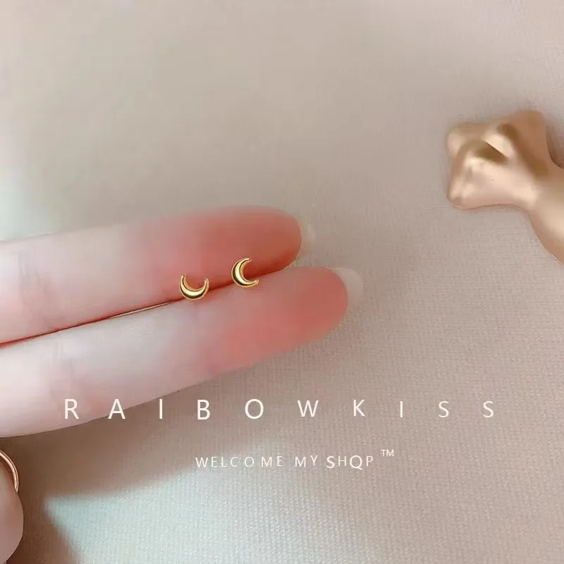 Korean Minimalism Gold Color S - Body Jewelry Hypoallergenic recension och pris