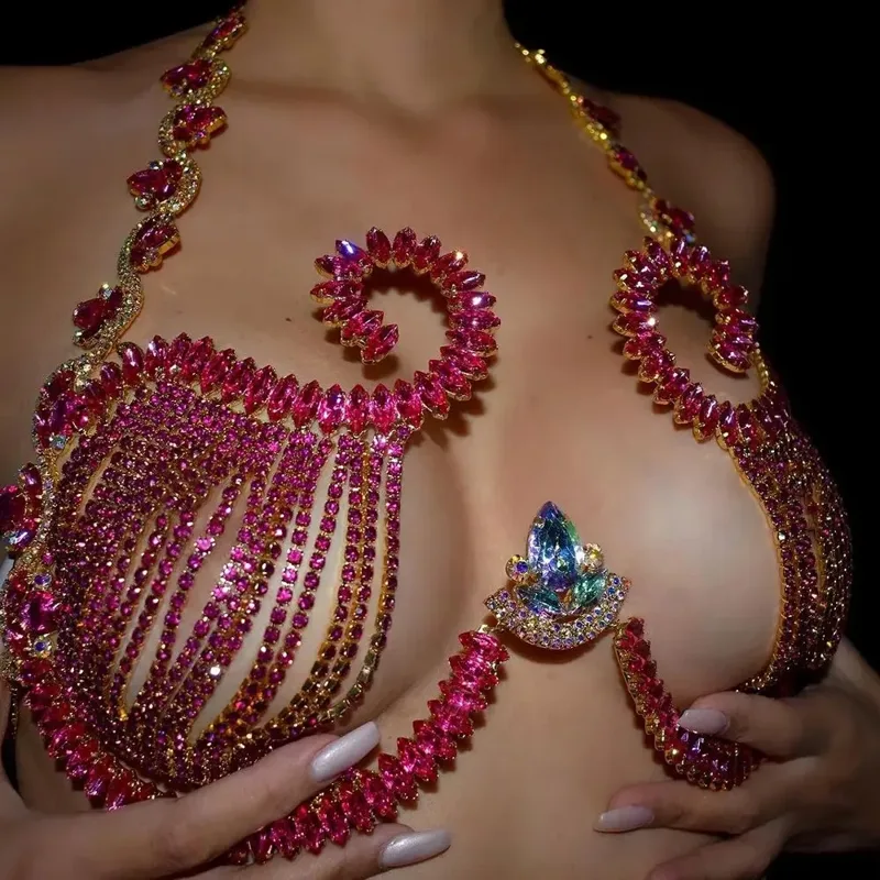 Rave Pink Crystal Chest Bracke - Body Jewelry Dress recension och pris
